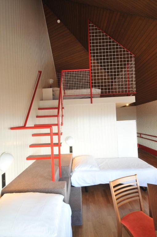 Hotel Twannberg Neuchatel Phòng bức ảnh